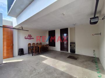 Casa En Venta En Altos Del Valle 1ª Etapa - Moche