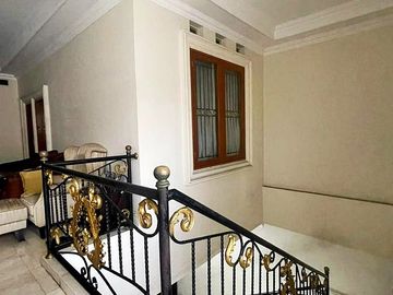 Dijual Rumah Dan Kost 10 Kamar Terisi Full Di Kebayoran Baru Jakarta Selatan
