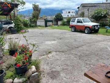 Terreno de venta en Otavalo junto a la ciudadela Ángel Escobar, 1 ha