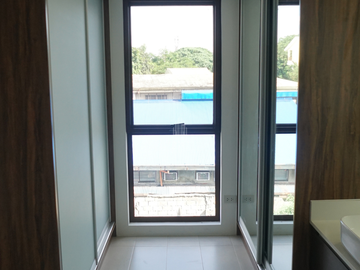 Townhouse for sale in P. Tuazon Blvd Cubao, Quezon City