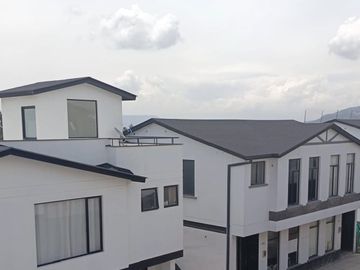 VENTA CASAS A ESTRENAR, PROYECTO VIP, EN SN.CAMILO CERCA DEL C.C EL PORTAL SHOPING