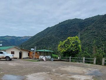 hacienda lechera ganadera de venta sector vía a soldados a 12 minutos de Cuenca