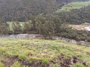 hacienda lechera ganadera de venta sector vía a soldados a 12 minutos de Cuenca