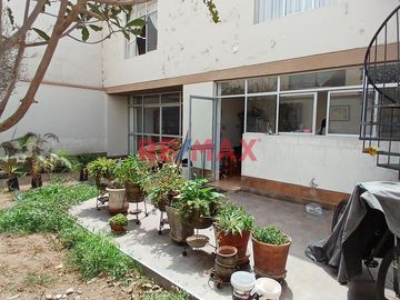 Venta De Casa De 220 M2 A 415 Mil Dolares