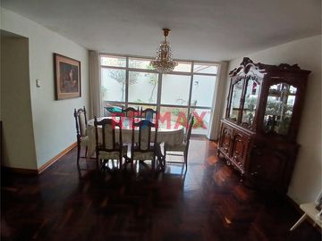 Venta De Casa De 220 M2 A 415 Mil Dolares