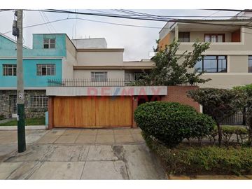 Venta De Casa De 220 M2 A 415 Mil Dolares