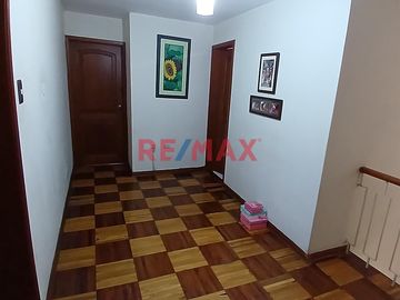 Venta De Casa De 220 M2 A 415 Mil Dolares