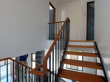 RFO 4-Bedroom House & Lot For Sale With A Beautiful Mountain View in Taytay Rizal