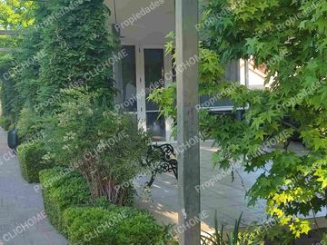SE VENDE CASA HUECHURABA LA LIGURIA 203 mts2 3D 3B + 2 estac