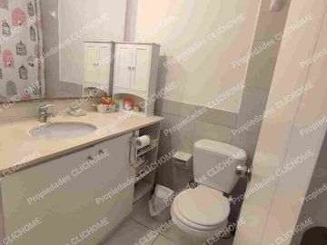 SE VENDE CASA HUECHURABA LA LIGURIA 203 mts2 3D 3B + 2 estac