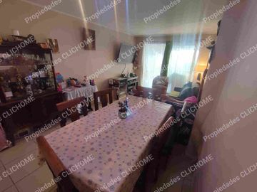 SE VENDE CASA HUECHURABA LA LIGURIA 203 mts2 3D 3B + 2 estac