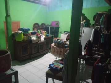 Rumah Hitung Tanah Area Rambutan, Depan Pasar Induk Kramat Jati
