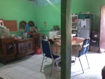 Rumah Hitung Tanah Area Rambutan, Depan Pasar Induk Kramat Jati