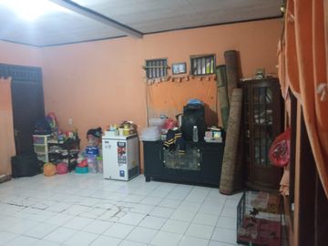 Rumah Hitung Tanah Area Rambutan, Depan Pasar Induk Kramat Jati