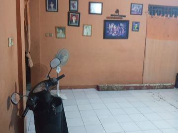 Rumah Hitung Tanah Area Rambutan, Depan Pasar Induk Kramat Jati