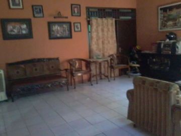 Rumah Hitung Tanah Area Rambutan, Depan Pasar Induk Kramat Jati