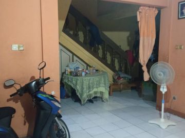 Rumah Hitung Tanah Area Rambutan, Depan Pasar Induk Kramat Jati