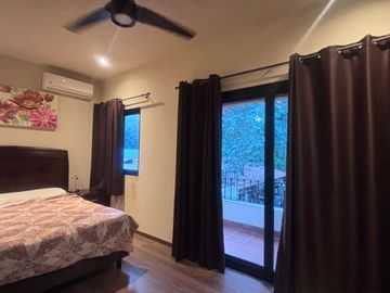 CASA EN RENTA EN SANTIAGO EL CERCADO N.L.