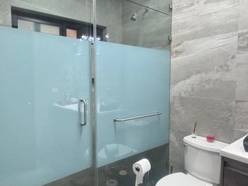 CASA EN RENTA EN SANTIAGO EL CERCADO N.L.