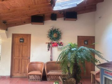 CASA EN RENTA EN SANTIAGO EL CERCADO N.L.