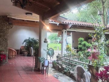 CASA EN RENTA EN SANTIAGO EL CERCADO N.L.