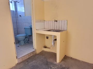 REMATE DE CASA CERCA DE AVENIDA MÉXICO Y SAENZ PEÑA EN CHICLAYO