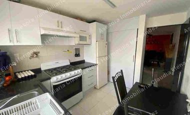 CASA EN VENTA EN ESQUINA  LOMAS 3 SECC