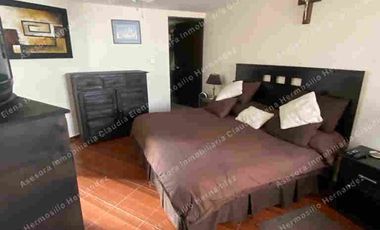 CASA EN VENTA EN ESQUINA  LOMAS 3 SECC