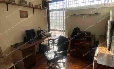 CASA EN VENTA EN ESQUINA  LOMAS 3 SECC