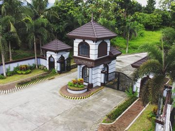 PREMIUM HOUSE&LOT IN ALAMINOS LAGUNA - PARCO ROYALE - SOFIA EXPANDED MODEL(COMPLETE FINISHED TURN OVER)