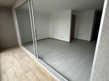 PONCEANO ALTO; 3 DORM; 2 BAÑOS; 2 GAR; 1 BOD, BALC, 138/107 M2: REF 202