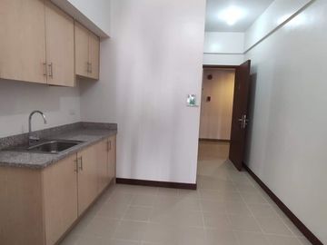 condominium in makati paseo de roces near don bosco rcbc gt tower ayala makati
