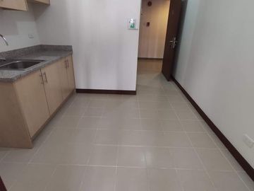 condominium in makati paseo de roces near don bosco rcbc gt tower ayala makati