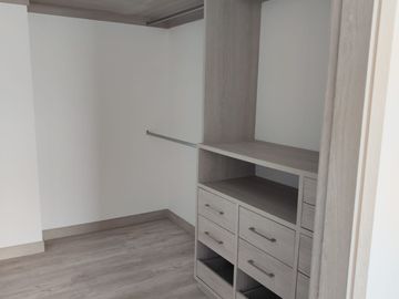 VENTA DE APTO PARA ESTRENAR 116.61 M2 PISO 12 CONJUNTO RESIDENCIAL Y COMERCIAL  PODIUM