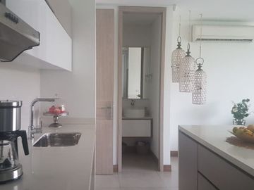 VENTA DE APTO PARA ESTRENAR 116.61 M2 PISO 12 CONJUNTO RESIDENCIAL Y COMERCIAL  PODIUM