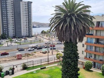 Se vende departamento amoblado vista al mar De La Bahía Coquimbo 3D 1B