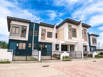 HOUSE AND LOT IN CALAMBA NEAR RESORTS AND MALLS