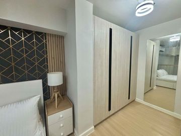 FOR SALE - 1BR SEAVIEW LOFT IN MANDANI BAY, MANDAUE CEBU. INTERIOR DESIGNED & FURNISHED.