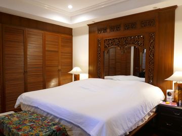 180 sq.m. furnished  beach condo unit of 2-BR in an upscale resort-Mactan @ P25M