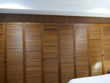 180 sq.m. furnished  beach condo unit of 2-BR in an upscale resort-Mactan @ P25M