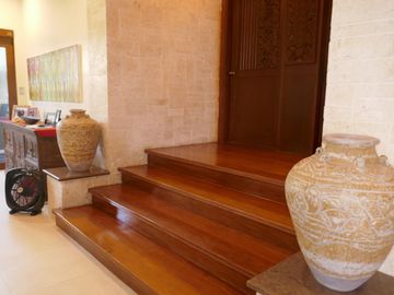 180 sq.m. furnished  beach condo unit of 2-BR in an upscale resort-Mactan @ P25M