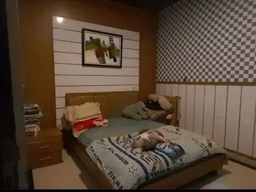 Rumah di Jual di Palm Spring Jambangan Dekat Gayungsari, Ketintang