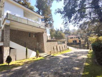 Hermosa Casa en Venta en Seguro Residencial a 15 Min de Cdmx