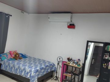 SE VENDE CASA DE PLAYA CON 2 LOTES EN LAS LAJAS DE CHAME
