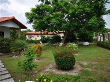 SE VENDE CASA DE PLAYA CON 2 LOTES EN LAS LAJAS DE CHAME