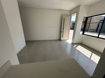 Casa para estrenar en conjunto Terra en barranquilla de 1 nivel y 3 habitaciones cada una con baño