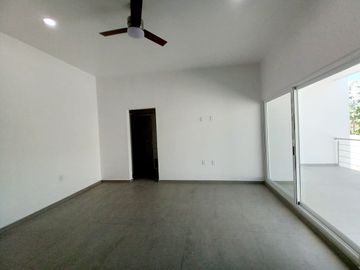 CASA EN VENTA EN LOMAS DE COCOYOC