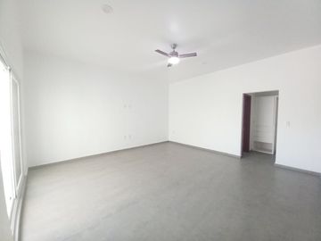 CASA EN VENTA EN LOMAS DE COCOYOC