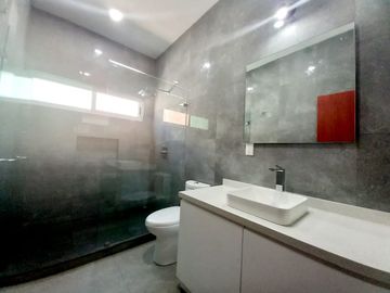 CASA EN VENTA EN LOMAS DE COCOYOC