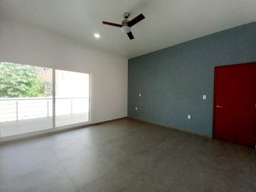 CASA EN VENTA EN LOMAS DE COCOYOC